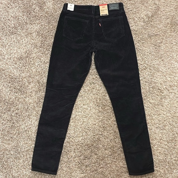 Levi’s Corduroy 721 High-Rise Skinny Pants - Picture 2 of 8